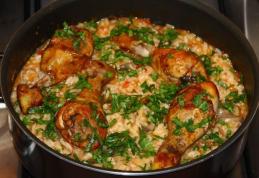 Pilaf cu legume şi carne de pasăre