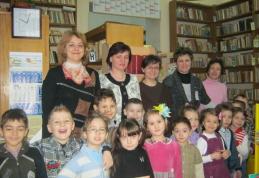 Grădiniţa cu P.P. nr. 6 Dorohoi - „Mult e dulce şi frumoasă, limba ce-o vorbim” - FOTO