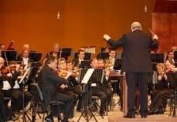 Concert lecţie prezentat de Filarmonica Botoșani elevilor din Dorohoi