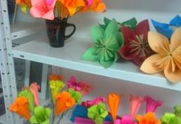 Astăzi la Uvertura Mall - Expoziție „Florile Primăverii”: Să fim altruiști de 8 Martie!