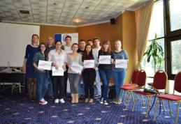 Liceenii botoşăneni învaţă despre viaţa civică