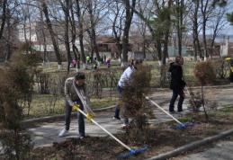 „Luna curățeniei” la Dorohoi: Apel către cetățeni pentru participare activă la igienizarea municipiului