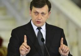 Crin Antonescu: Eu l-am adus pe Ponta la putere, eu îl dau jos