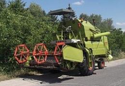 Se schimba codul rutier: Combinele agricole, pe şosele