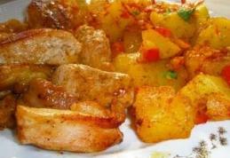  Cartofi taranesti cu friptura de pui