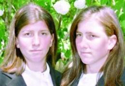 Lina şi Gherghina Boaru, siamezele din Botoşani, care au şocat România anilor '80, trec prin momente grele