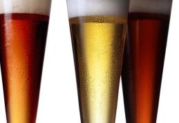 Motive ca să nu bei bere cu aromă de fructe. Avertismentul doctorului Mencinicopschi