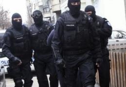 Grupare infracţională destructurată la Botoşani