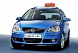 Școlile de șoferi, mai scumpe. Tarifele ar putea crește de la 1 iulie cu aproximativ 30 la sută