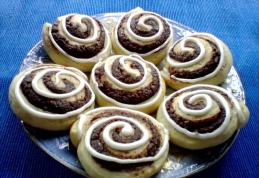 Rulouri cu ciocolată și nucă