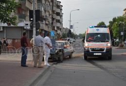 Femeie ajunsă la spital în urma unui accident produs pe Bulevardul Victoriei din Dorohoi - FOTO