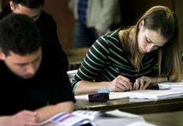 Bacalaureat 2014: Vezi subiectele și baremul la matematică și istorie! Calculează-ți nota!