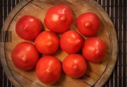 Atenție la roșii: Cele țuguiate sunt cancerigene!