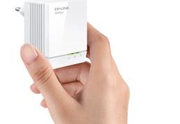 TP-Link anunță kitul care distribuie internet prin prizele de curent