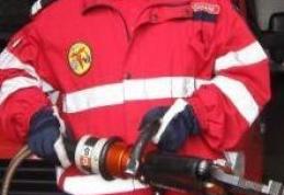 11 intervenţii în mai puţin de 16 ore 