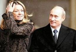 Olandezii cer expulzarea fiicei lui Vladimir Putin, care locuieşte la Haga