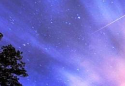 Zilele acestea, românii vor putea vedea cu ochiul liber Perseidele, spectaculosul roi de meteori