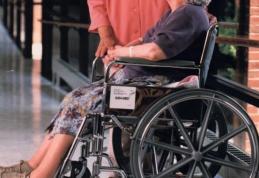 Bolnavii paralizați primesc grad de handicap după cheremul comisiilor de evaluare