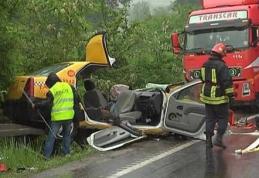 O tânără din Botoşani şi-a pierdut viaţa într-un grav accident de circulaţie pe DN 2