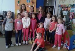 Activități de voluntariat desfășurate pe timpul vacanței la Centrul Steaua Speranţei Dorohoi - FOTO