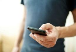 Atenţie cu cine vorbiţi la telefon! Escrocii au inventat o nouă metodă pentru a păcăli oamenii