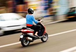 Cercetat penal pentru că a condus un moped fără a avea permis