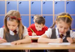 Ce le-a mai pregătit Guvernul elevilor din clasele primare