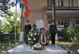 Ziua Națională a Pompierilor la Dorohoi: Omagiu pentru eroii pompieri căzuţi la datorie – FOTO