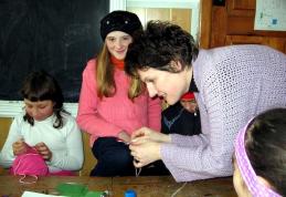 [FOTO] Proiect educational - parteneriat  “Sa ne cunoastem si sa ne pastram traditiile”