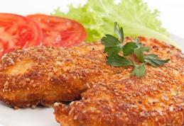 Pui în crustă de parmezan