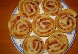 Aperitiv cu bacon și brânză