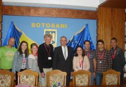 Medical Mission în vizită la prefectul judeţului