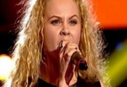 Singura concurentă care a declanșat o reacție în lanț la „Vocea României”, dorohoianca Alina Dogaru