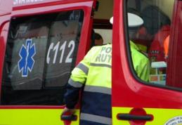 Doi răniţi după ce s-au răsturnat cu maşina de transport valori