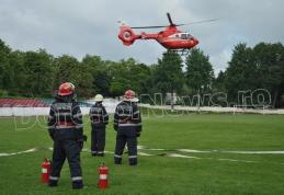 Femeie din Dorohoi, în comă, transportată de urgență la Iași cu un elicopter SMURD