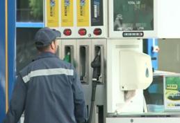 Veste bună pentru şoferi: benzina şi motorina se ieftinesc începând din această noapte