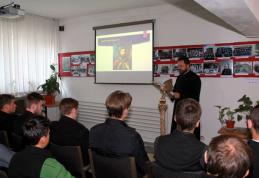Sfinții Martiri Brâncoveni, omagiați la Seminarul Teologic „Sf. Ioan Iacob” Dorohoi - FOTO