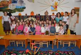 „Cadourile Toamnei” activitate desfășurată la Grădiniţa nr. 10 Dorohoi – FOTO