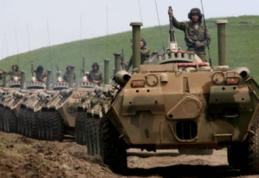 Kievul afirmă că zeci de tancuri, echipamente şi trupe din Rusia au intrat în estul Ucrainei