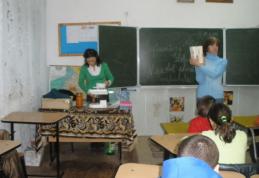 „Miracolul plantelor medicinale” la Liceul Tehnologic Special „Ion Pillat” - FOTO