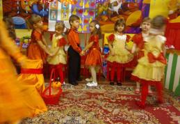 Sărbătoarea toamnei la Grădiniţa Nr. 4 Dorohoi - FOTO