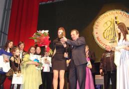 Trofeul  Festivalului „Mărțișor Dorohoian”, a fost câştigat de o concurentă din Republica Moldova