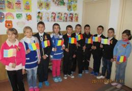 Mesajul elevilor de la Şcoala Sauceniţa: „Promit  din  tot sufletul să fiu credincios lui Dumnezeu şi țării!” - FOTO
