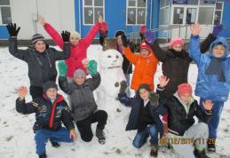 Ziua internațională a voluntarilor sărbătorită la Școala Primară nr. 2 Saucenița - FOTO