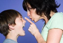 Cele mai importante 10  reguli pentru a stăpâni un copil furios