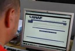 Acciza pe combustibili, restituită pe baza unei simple declarații