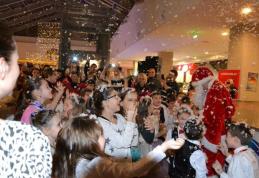 Serbările Iernii la Uvertura Mall - FOTO