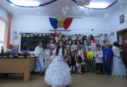 Şcoala Gimnazială „Mihail Kogălniceanu”, Dorohoi - Carnavalul Iernii - FOTO