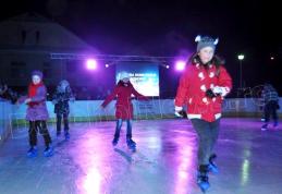 Vezi ce părere au dorohoienii despre patinoarul deschis în Dorohoi? Rezultatul sondajului!