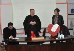 [VIDEO] Dorohoi : Consilier premarital invitat la Conferinţa ATOR